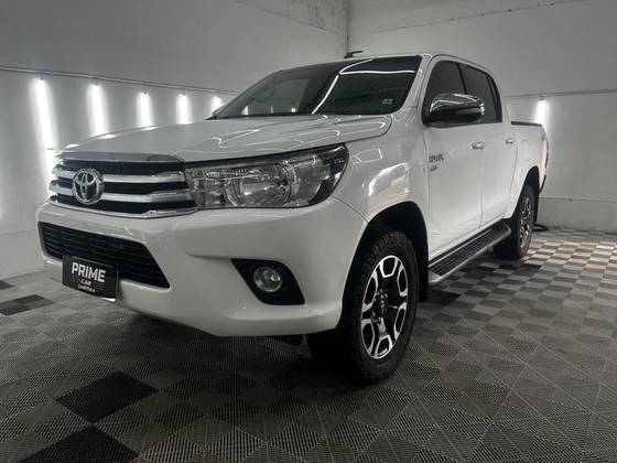 TOYOTA HILUX 2.7 SRV 4X2 CD 16V FLEX 4P AUTOMÁTICO TOYOTA HILUX 2.7 SRV 4X2 CD 16V FLEX 4P AUTOMÁTICO
